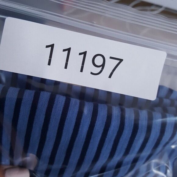 VELVET GRAHAM SPENCER Mens Shirt Small Blue Stripe Pullover Crew Pocket Tee - Picture 8 of 8